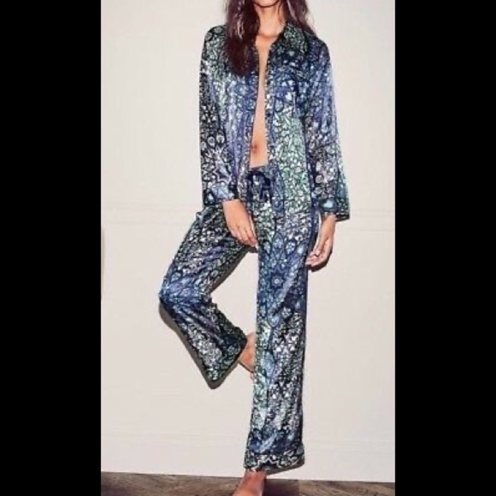 Victoria’s Secret boho floral green blue stained glass satin PJ lounge pants L